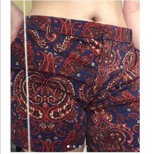 Banana Republic Chino shorts in Navy/Red Pattern